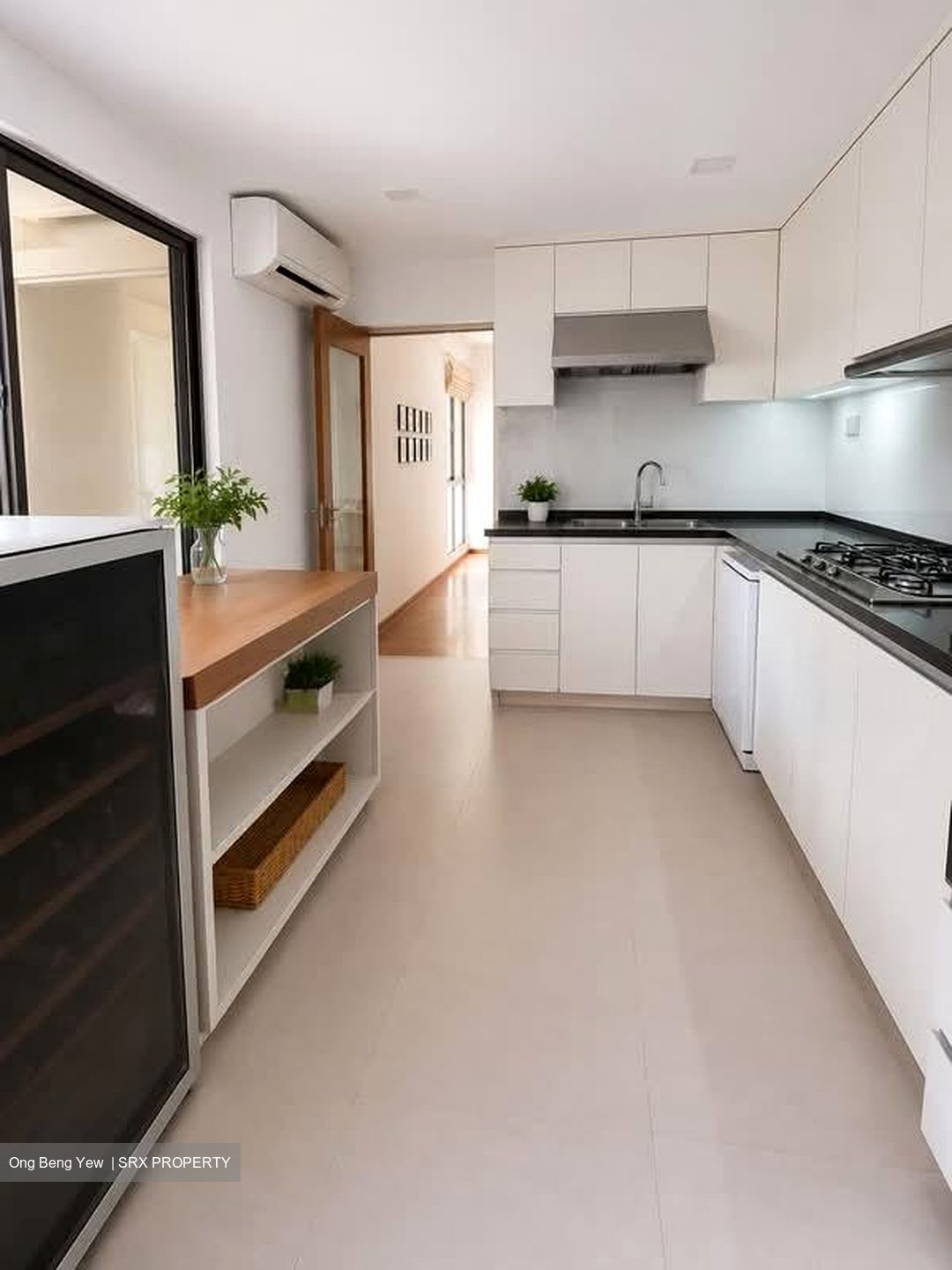 Villa Delle Rose (D10), Condominium #587352681